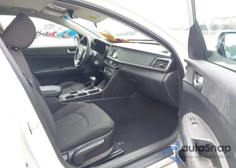 2016 Kia Optima Lx z USA, uszkodzony, nr VIN KNAGT4L31G5099425